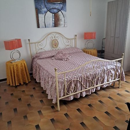 Room Grigra Ancona Buitenkant foto