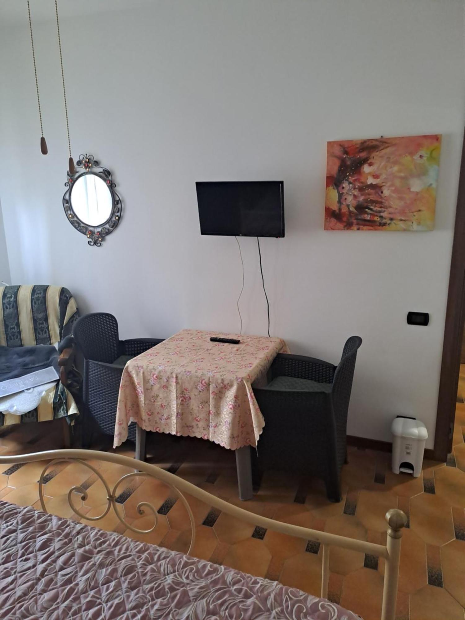 Room Grigra Ancona Buitenkant foto